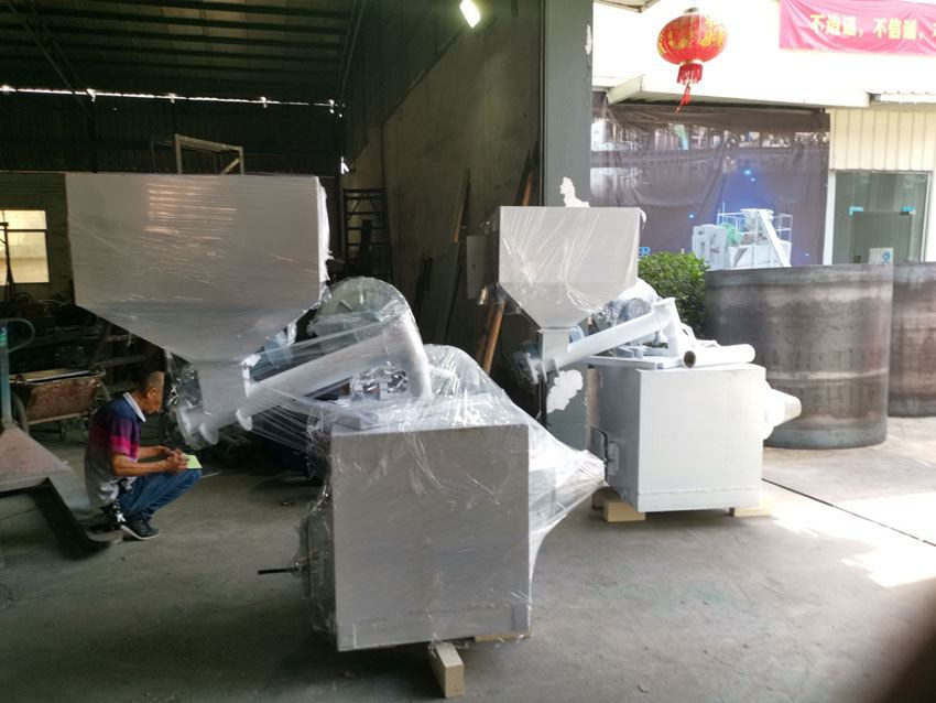 GreenVinci 2 conjunts cremador de pellets de 500 kw de biomassa lliurat
