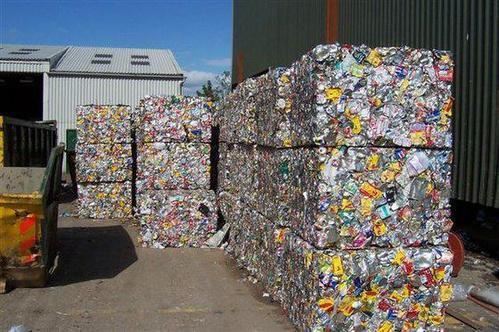 Política de la Xina cap al reciclatge de metalls